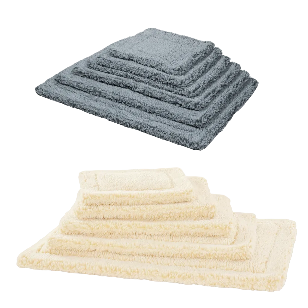 Taxs™ Ultra-Dense Fleece Mat Cushion - Washable Seamless Travel Bed for Cats & Dogs